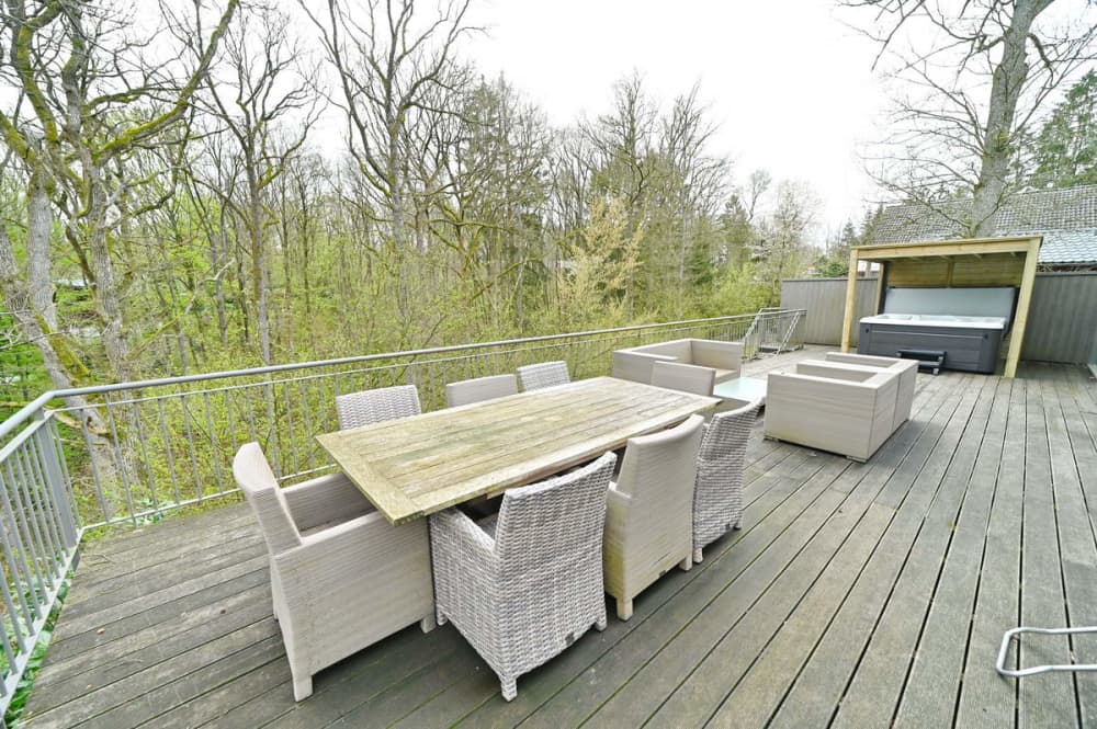 Gruppenunterkunft mit Jacuzzi in den Ardennen