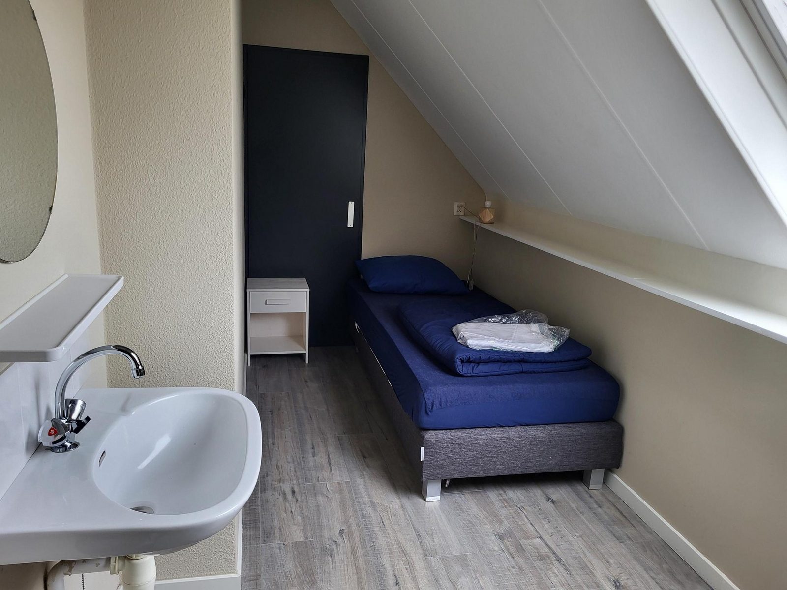 Group accommodation (up to 23p) on nice park