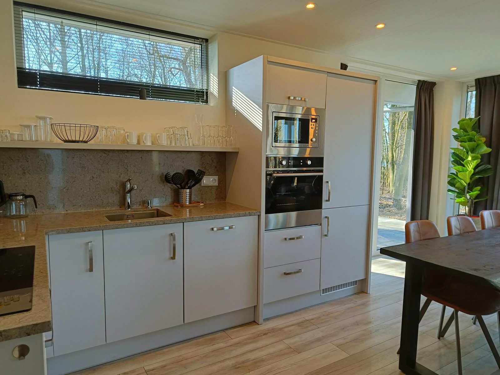 Relax with hot tub and sauna on the Veluwe (8p)