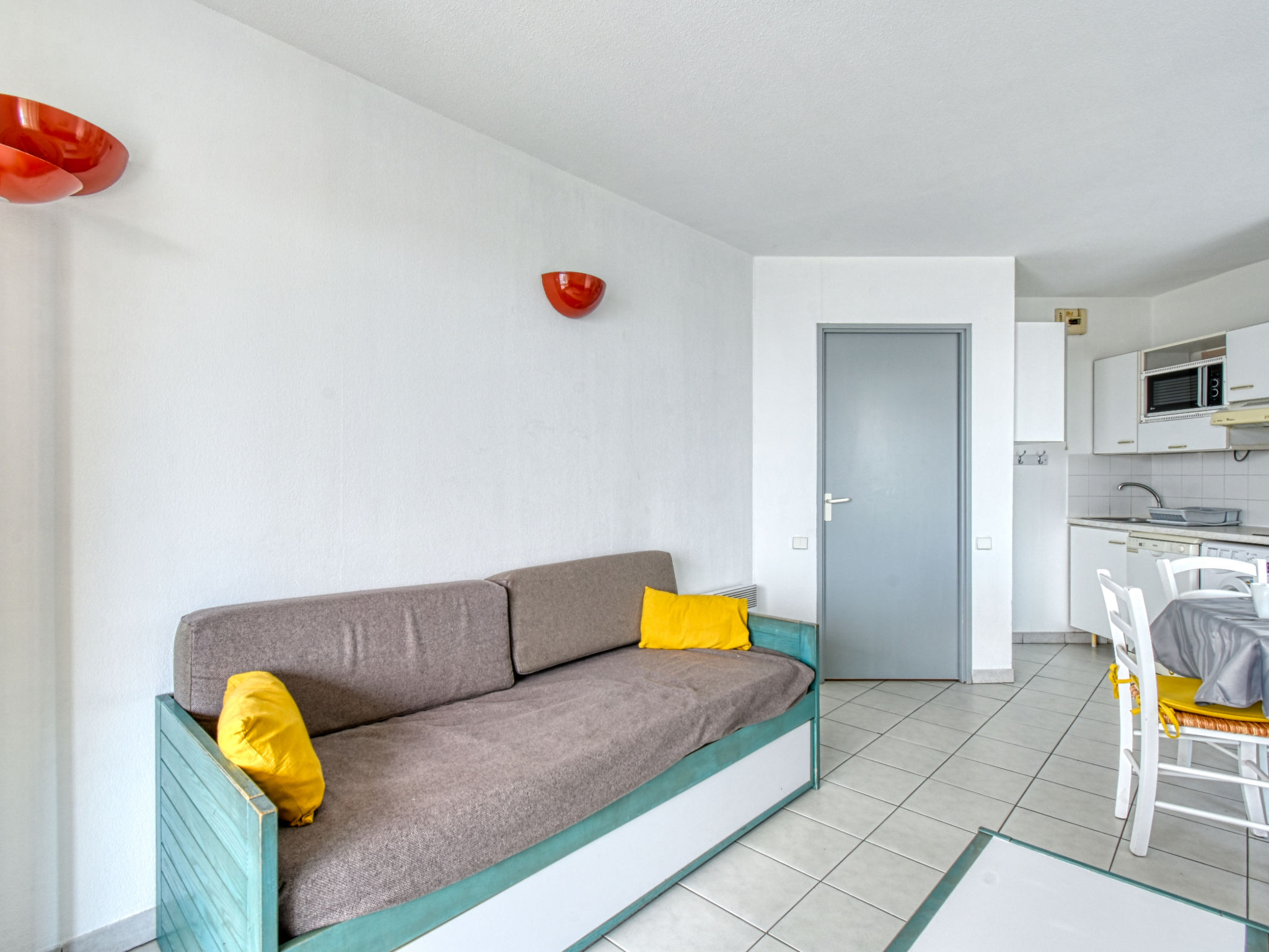  4-person apartment in the port of Fréjus