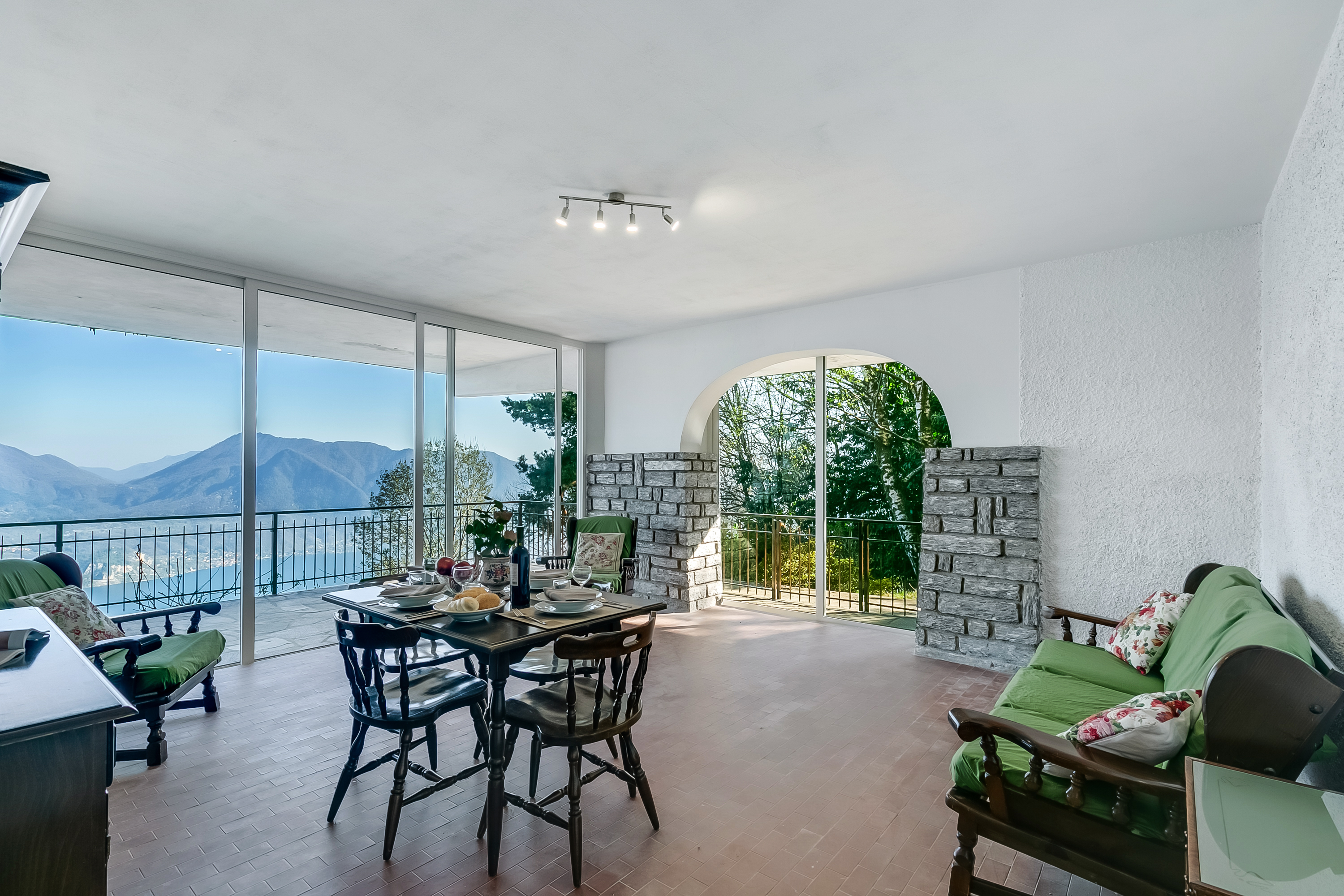 Cozy holiday home with beautiful views