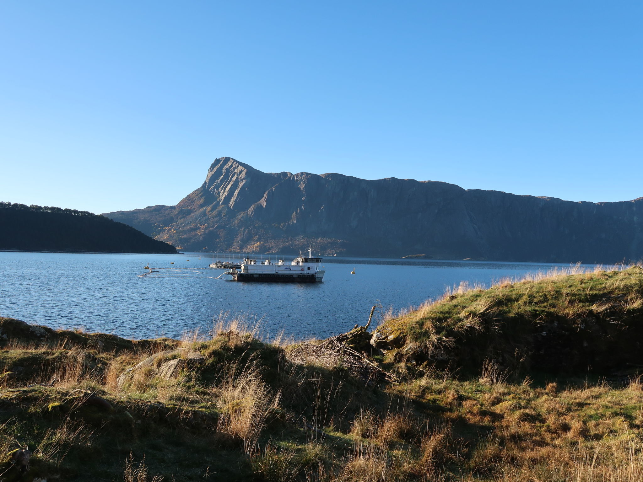 Vakantiehuis met panoramazicht in Sørbøvåg
