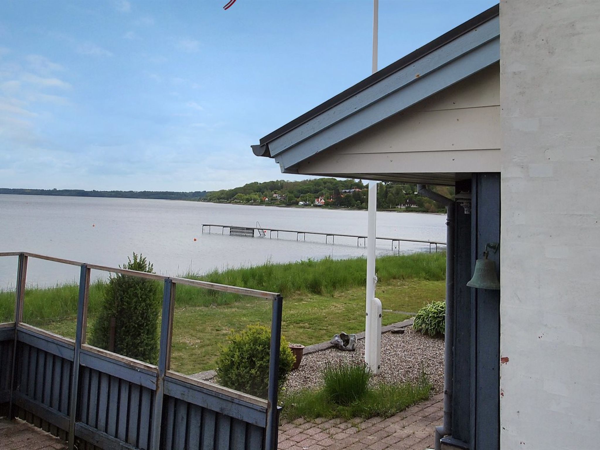 Holiday house in a bay