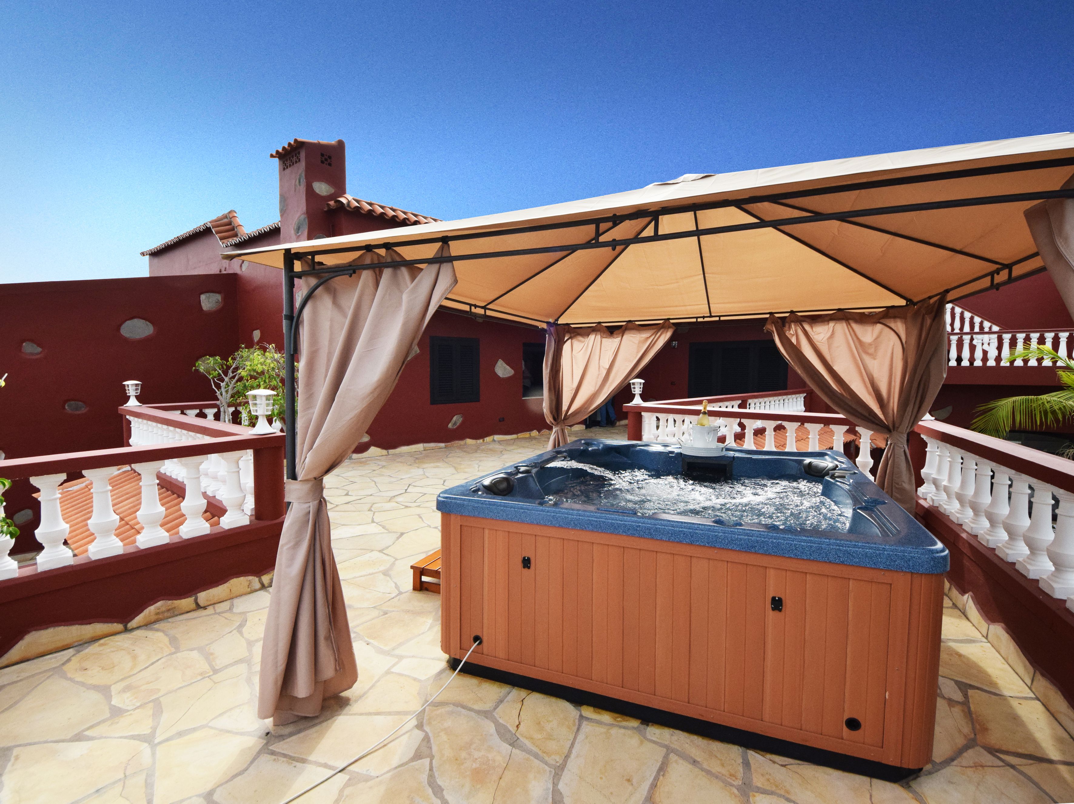 Luxe villa met privé sauna en jacuzzi