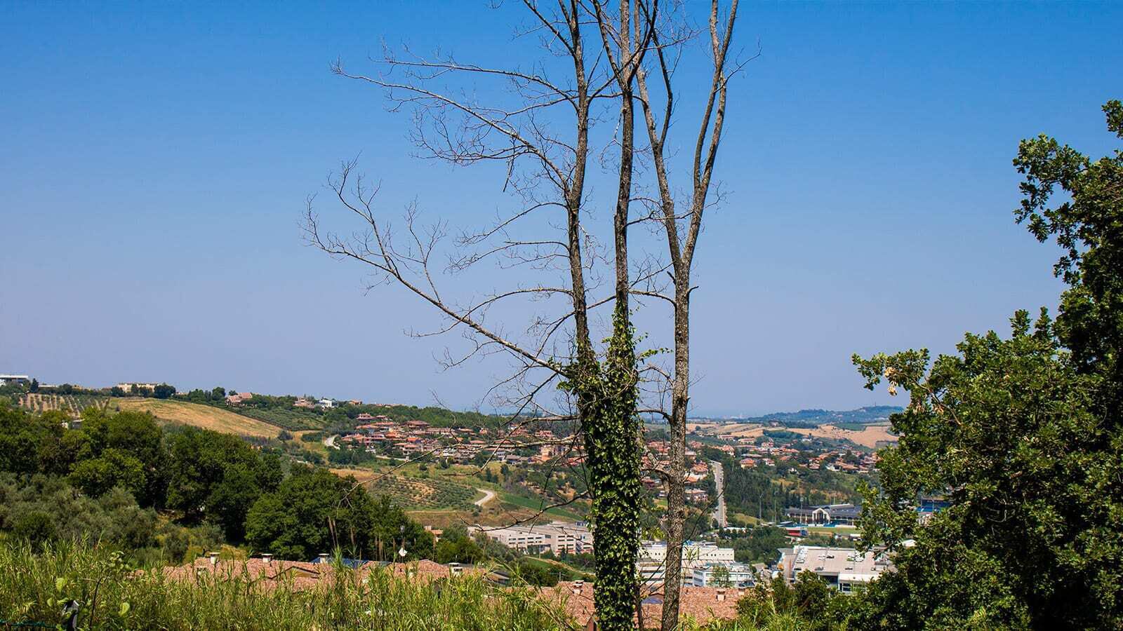 5-person glamping tent in San Marino