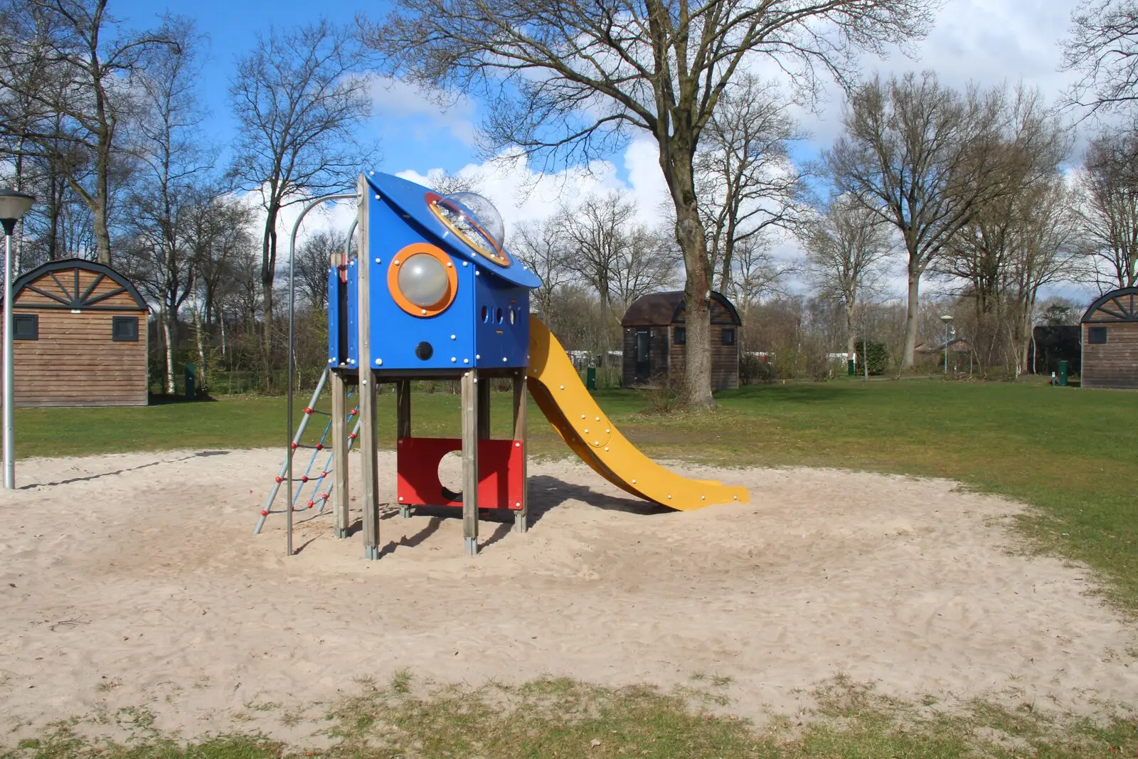 Cozy cottage (6p) on park in Overijssel