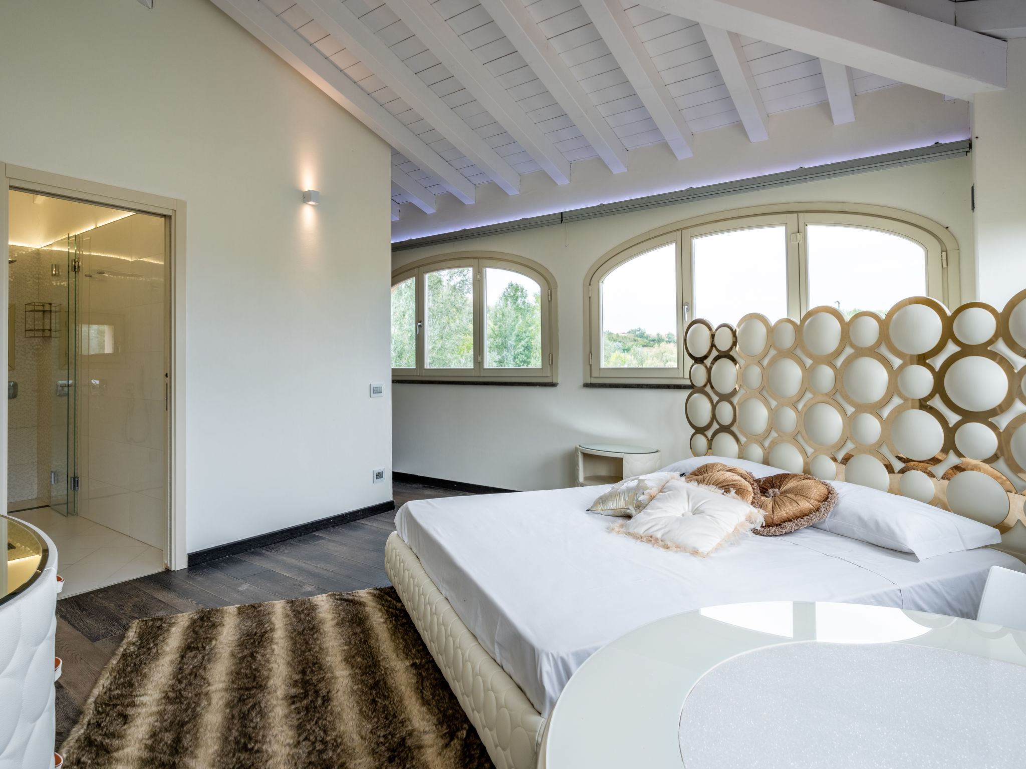 Modernes Ferienhaus mit Schwimmbad (11p)