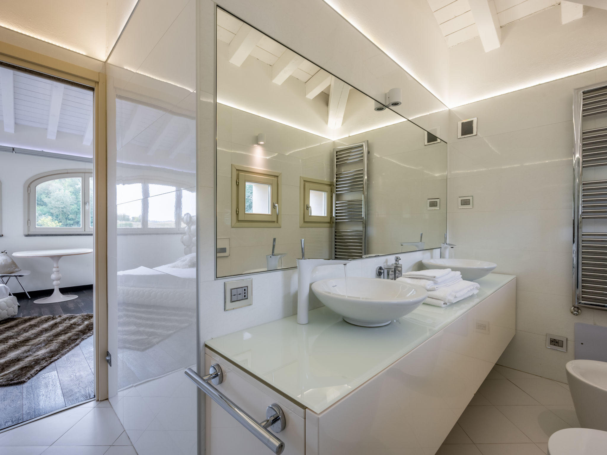 Modernes Ferienhaus mit Schwimmbad (11p)