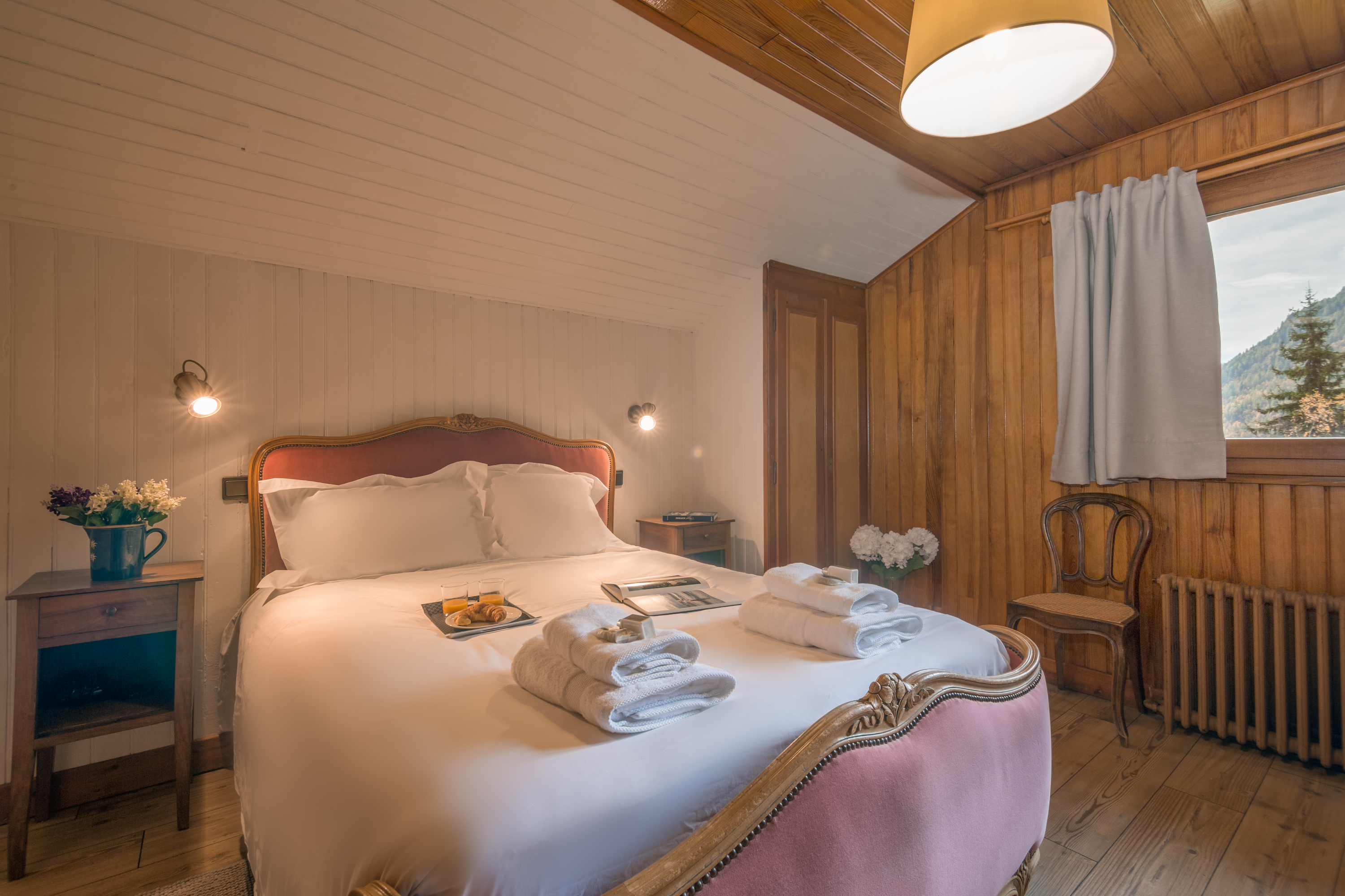 Group accommodation with beautiful view and sauna